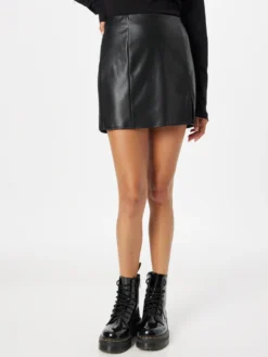 ONLY Lædernederdele Nederdel Leni Kvinder Sort 7 ONLY Lædernederdele Nederdel Leni Kvinder Sort -Minikjoler Butikk 0866d5d94bfd2eff1fb59e2a4f0b15a9 scaled