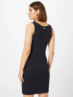 Esmé Studios Minikjoler Kjole Penelope Kvinder Sort -Minikjoler Butikk 1abd2d2196c46962e0ea336b91d54d3e scaled