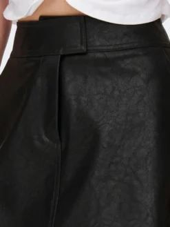 ONLY Lædernederdele Nederdel CAMILA Kvinder Sort -Minikjoler Butikk 1b16131c99896c7c9759c90730654e03 scaled