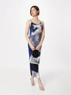 Blanche Maxikjoler Kjole Kvinder Natblå -Minikjoler Butikk 29757528623d6b2b252437476819334f scaled