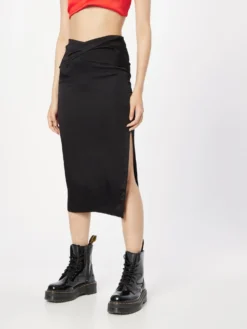 Midi-nederdele Nederdel Aileen Kvinder Sort -Minikjoler Butikk 2c10908161de1b48ef4c0c2301f2afd8 scaled