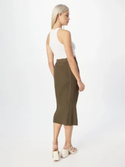 Calvin Klein Midi-nederdele Nederdel Kvinder Khaki -Minikjoler Butikk 2fdd32b90bf3d8c5a4df1172528968cf scaled