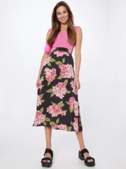 Vila Midi-nederdele Nederdel AGNES Kvinder Sort -Minikjoler Butikk 487474c951d601147a38791253ae8c10 scaled