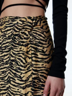 EDITED Midi-nederdele Nederdel Isobel Kvinder Brun -Minikjoler Butikk 6b54036b2600d864a4b71ee4a7e5e2b8 scaled