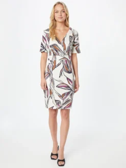 Comma Etuikjoler Etuikjole Kvinder Lysebeige 6 Comma Etuikjoler Etuikjole Kvinder Lysebeige -Minikjoler Butikk 6ee67f536739a2d360b56517b1816e01 scaled