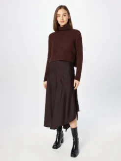 AllSaints Maxikjoler Kjole ARTA Kvinder Brombær -Minikjoler Butikk 765ab18cd9d80cff35d306e1e7f1d3de scaled