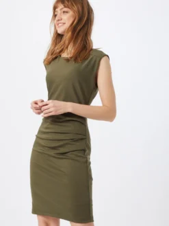 Kaffe Etuikjoler Etuikjole India Kvinder Oliven -Minikjoler Butikk 7b0beca6f40a8afa4b14dd4ae2a3d770 scaled