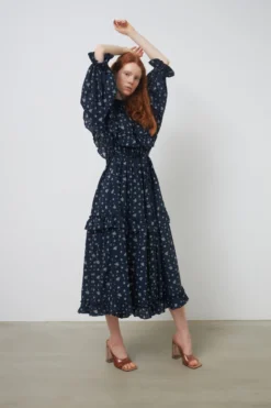 Stella Nova Maxikjoler Kjole Barbara Kvinder Natblå / Lyseblå -Minikjoler Butikk 80a85f5672ac3c9efefad3499b49fc34 scaled