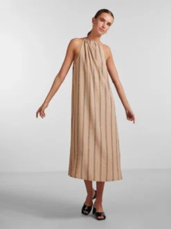 Pieces Maxikjoler Kjole Luna Kvinder Beige 10 Pieces Maxikjoler Kjole Luna Kvinder Beige -Minikjoler Butikk 876248a868b13f4ef13605eb6ba89d3a scaled