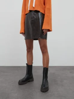 EDITED Lædernederdele Nederdel Dafna Kvinder Brun -Minikjoler Butikk 8894131b597ca12bd9e5e77f96a6aee7 scaled