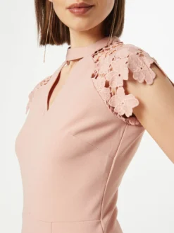 Coast Etuikjoler Etuikjole Kvinder Pudder 6 Coast Etuikjoler Etuikjole Kvinder Pudder -Minikjoler Butikk 99d9de08825889747cd400165f91f39a scaled