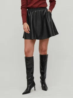 Vila Lædernederdele Nederdel Dagmar Kvinder Sort -Minikjoler Butikk 9f9ffd77f5142467ccef6f759f1c1f7d scaled