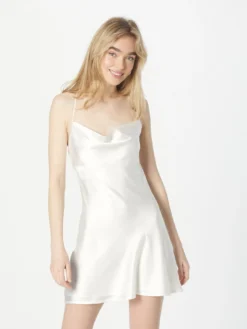 Hollister Minikjoler Kjole LOEP Kvinder Perlehvid -Minikjoler Butikk afa3738a5b150b1f10a02882fd1136c8 scaled