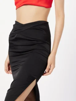 Midi-nederdele Nederdel Aileen Kvinder Sort -Minikjoler Butikk b036bfa401639724559cdc5f94a44975 scaled