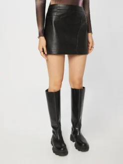 Designers Remix Lædernederdele Nederdel Marie Kvinder Sort -Minikjoler Butikk b09354deaa59d05e4cf65d44562a9c2f scaled