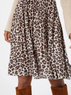 About You Midi-nederdele Nederdel Elis Kvinder Beige -Minikjoler Butikk b567194e89d5406b998caf50a9dd1c36 scaled