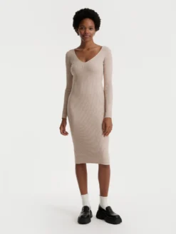 EDITED Maxikjoler Kjole JUNA Kvinder Beige -Minikjoler Butikk bdf4176e28401d9c629fcd6007ed0bbc scaled