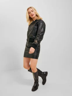 JJXX Lædernederdele Nederdel Hailey Kvinder Sort -Minikjoler Butikk c27e376adebf4d7a7840717115fec98e scaled