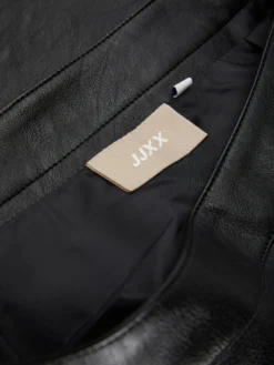 JJXX Lædernederdele Nederdel Rowe Kvinder Sort -Minikjoler Butikk c4aa00d1b3f831f47aa91be47c953ab0 scaled