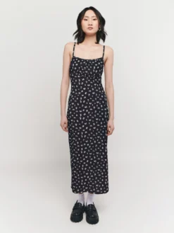 Maxikjoler Kjole EFFORTLESS Kvinder Sort -Minikjoler Butikk c8074c3dc99823b5a4b84cba5413b6bc scaled