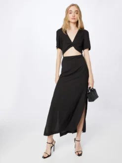 Maxikjoler Kjole HASSARD Kvinder Sort -Minikjoler Butikk c9a237eb9943cc44b62d41a3c1a8a3ea scaled