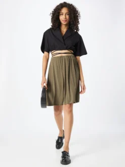 Object Midi-nederdele Nederdel Kvinder Grøn -Minikjoler Butikk de36b8fff6232e76464802adf9a21791 scaled