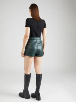 About You Lædernederdele Nederdel Lucky Kvinder Mørkegrøn -Minikjoler Butikk f19c6ff216ab084f3e917a02eecf9017 scaled